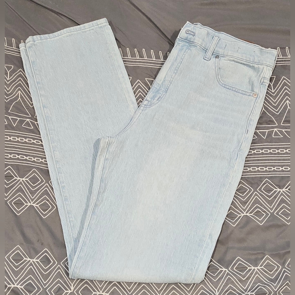 Madewell Light Wash Straight Leg Jeans